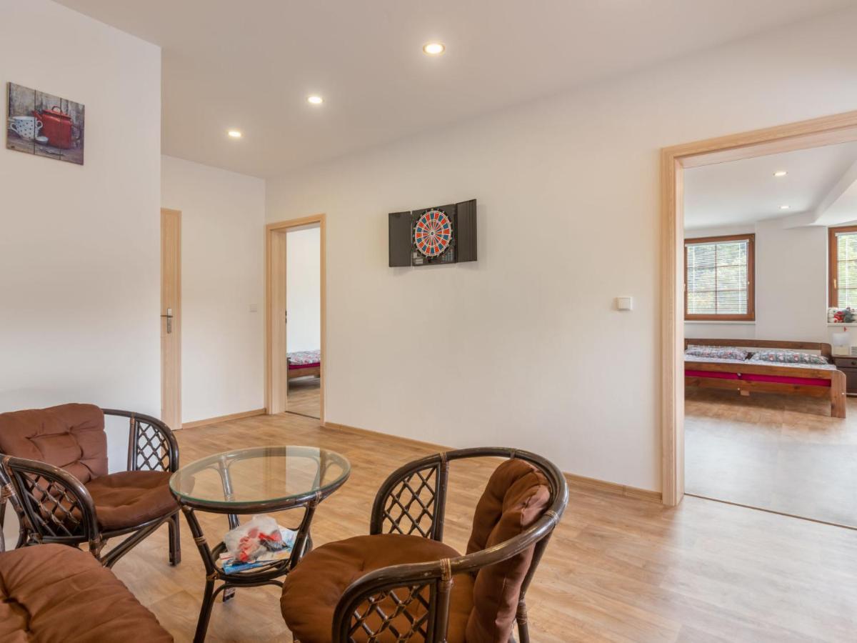 Iva - Ovh100 By Interhome *